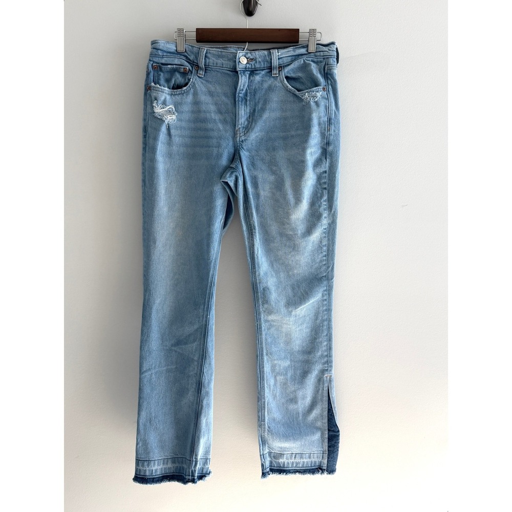 American Eagle Split Hem Straight Leg Jeans Light Wash Distressed‎ Denim 28